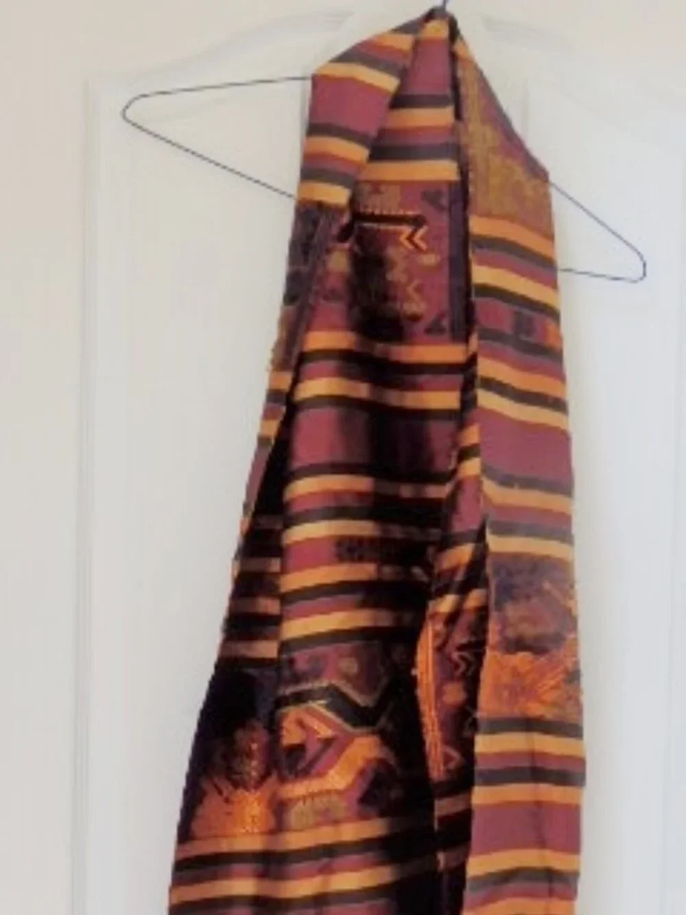 BEAUTIFUL INDONESIAN SUMBA SCARF